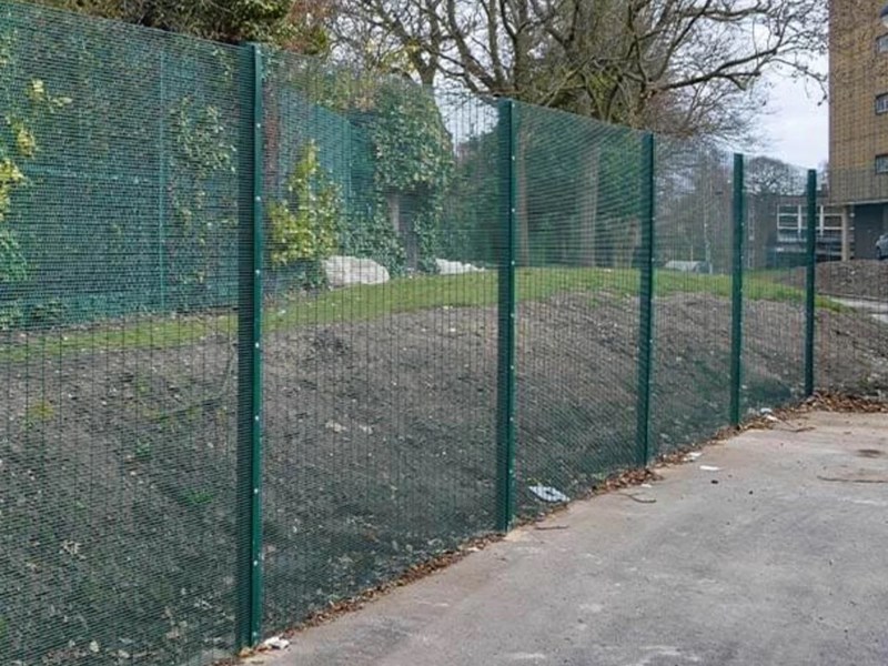 Mesh Fencing